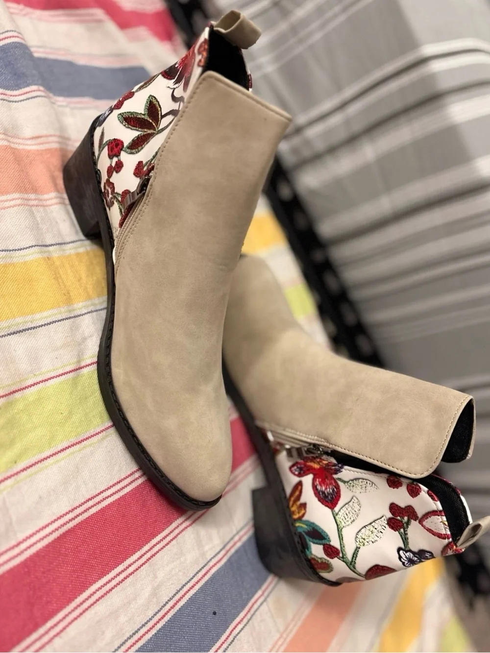 Vintage Taupe Ankle Boots with Floral Embroidered Heel
